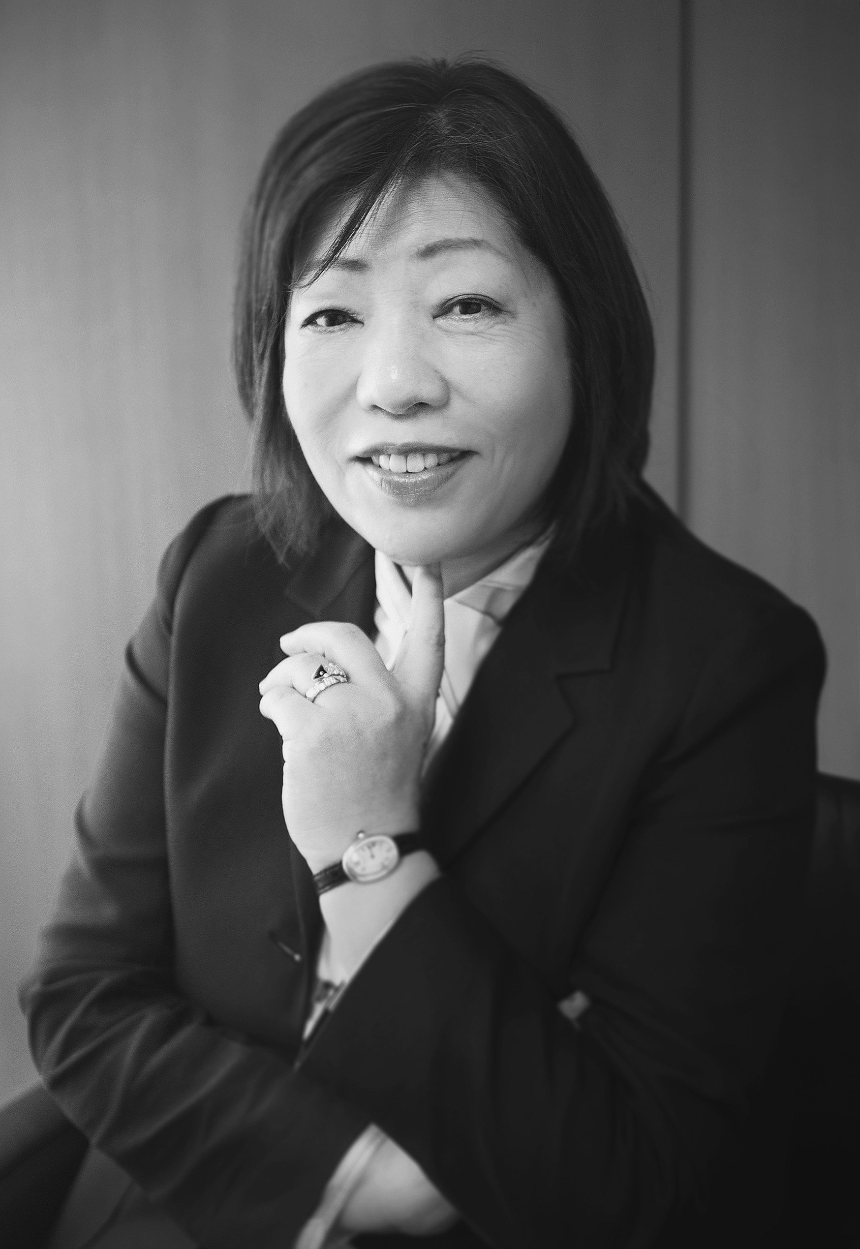 林 真理子 愉楽 に て