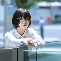 著者の窓　第48回 ◈ 上村裕香『ほくほくおいも党』