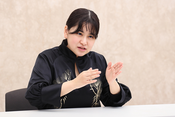 蝉谷めぐ実さん