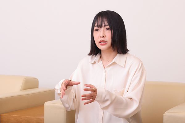 真下みことさん