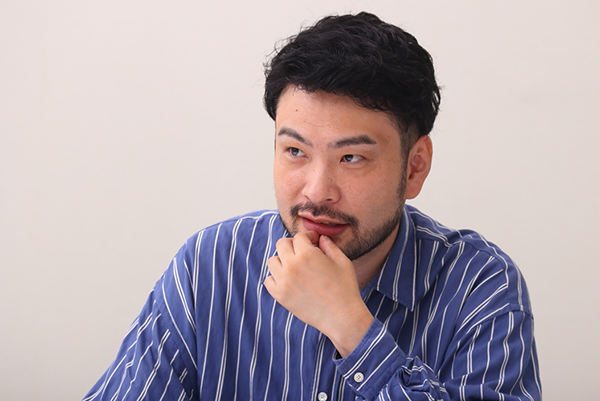 小川哲さん